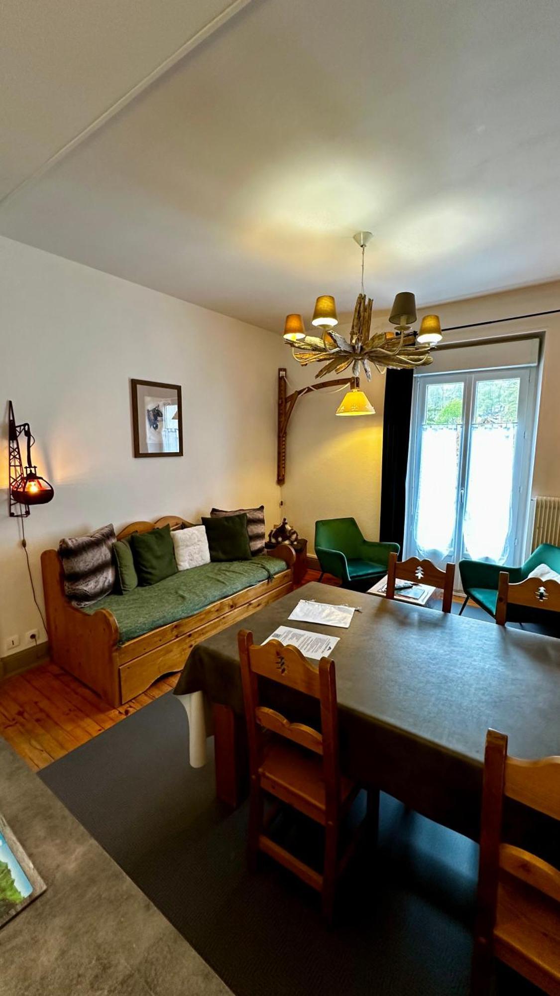 Les Montagnettes Apartment Екстериор снимка