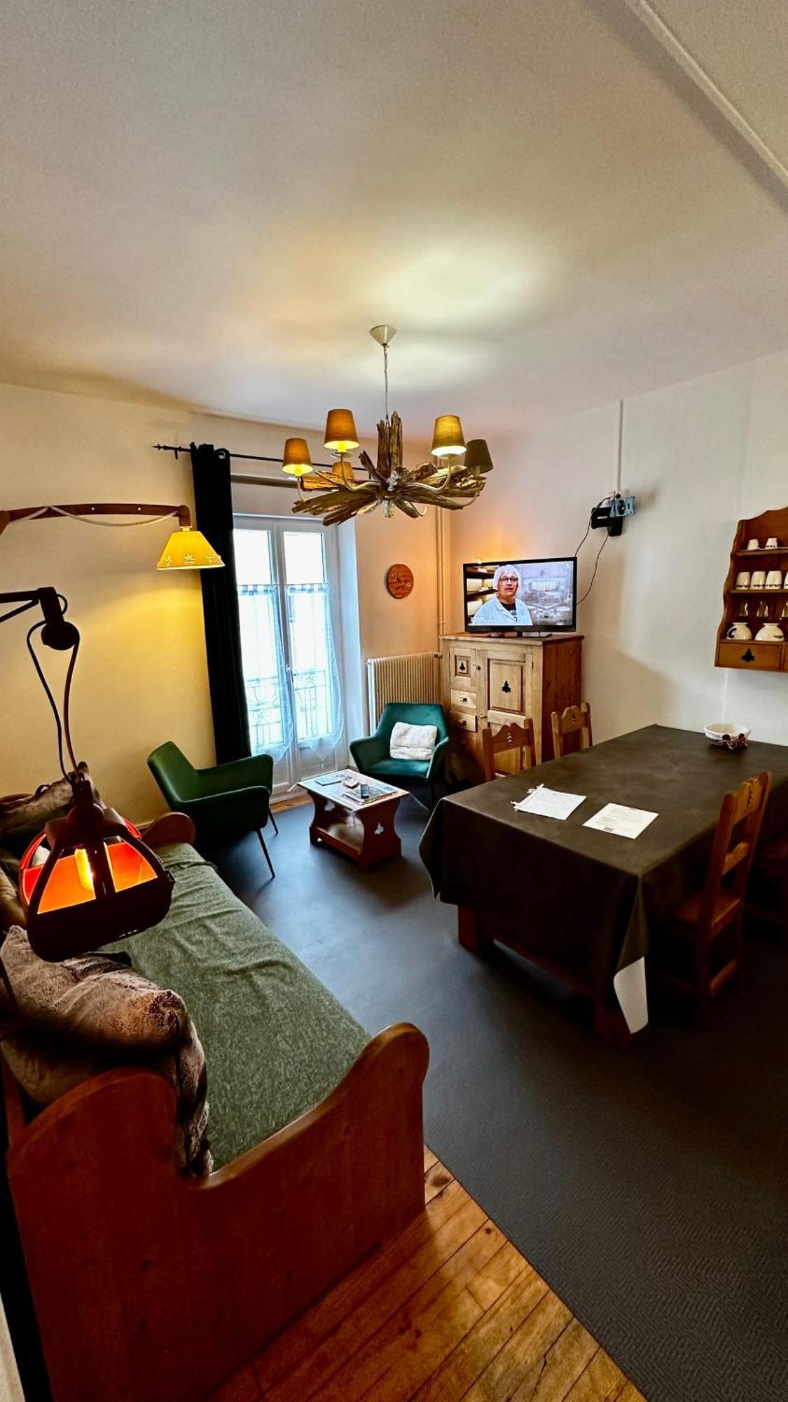 Les Montagnettes Apartment Екстериор снимка