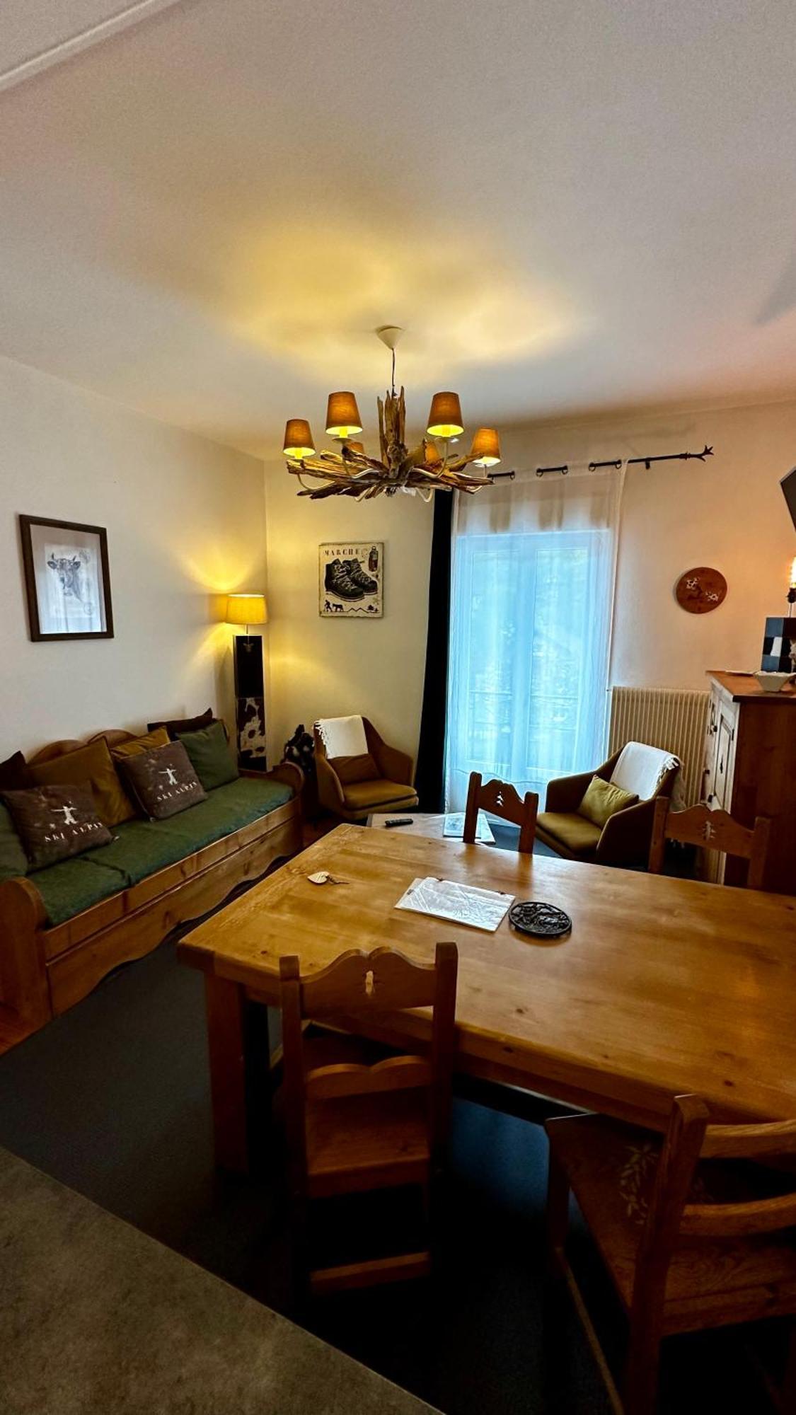 Les Montagnettes Apartment Екстериор снимка